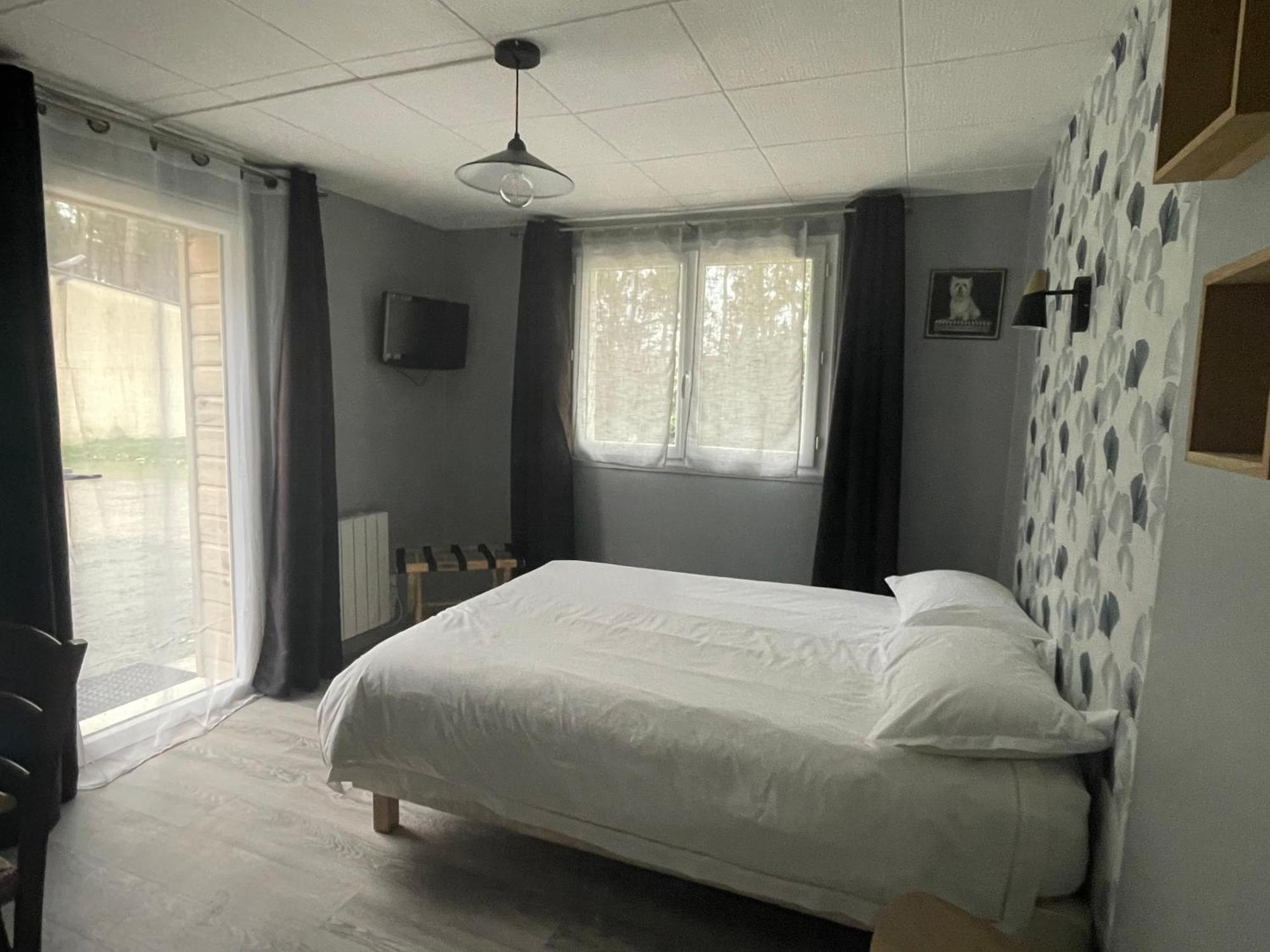 Cabane Du Circuit Le Mans Eksteriør bilde